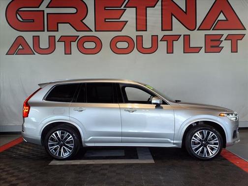 2020 Volvo XC90 T5 Momentum