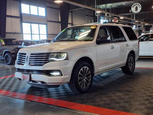 2016 Lincoln Navigator Select