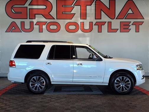2016 Lincoln Navigator Select