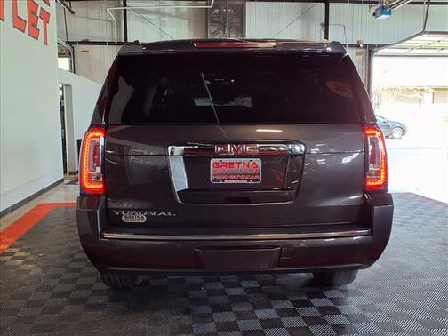Iridium Metallic 2015 GMC Yukon XL 1500 Denali