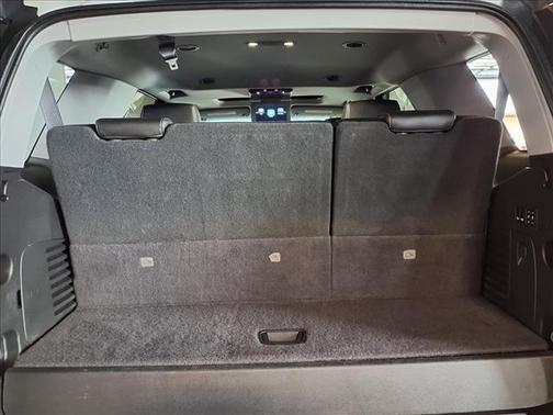 Iridescent Pearl Tricoat 2017 Chevrolet Tahoe Premier