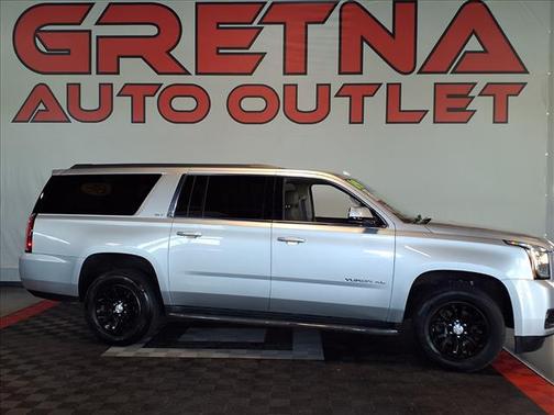 Quicksilver Metallic 2019 GMC Yukon XL SLT