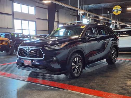 2020 Toyota Highlander XLE