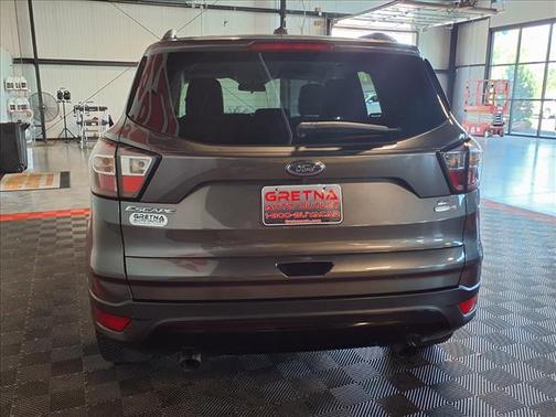 Magnetic Metallic 2018 Ford Escape SE