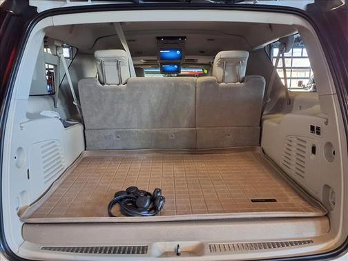 2017 Cadillac Escalade ESV Premium Luxury