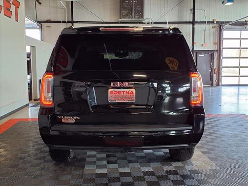 Onyx Black 2017 GMC Yukon SLT