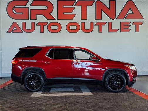 Cajun Red Tintcoat 2019 Chevrolet Traverse LT Cloth