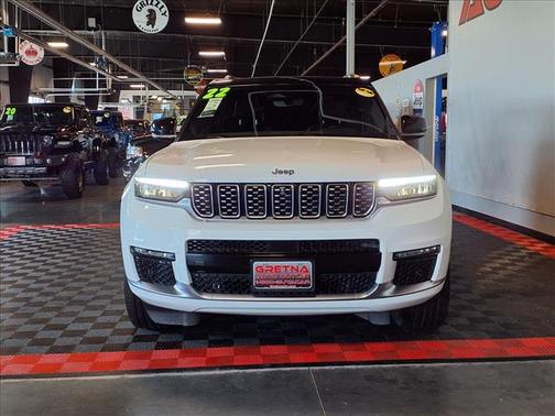 Bright White Clearcoat 2022 Jeep Grand Cherokee L Summit
