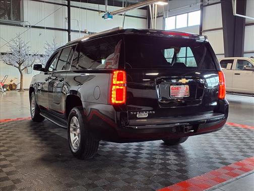 Black 2017 Chevrolet Suburban LT