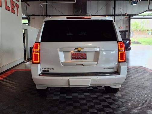 Iridescent Pearl Tricoat 2016 Chevrolet Tahoe LTZ