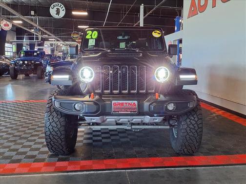 Black Clearcoat 2020 Jeep Gladiator Mojave 4x4