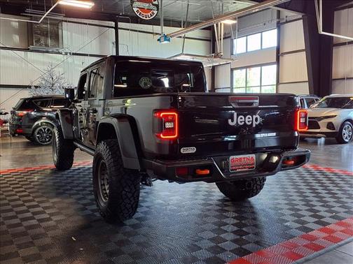 Black Clearcoat 2020 Jeep Gladiator Mojave 4x4