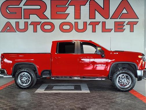 RED 2021 Chevrolet Silverado 2500 LT