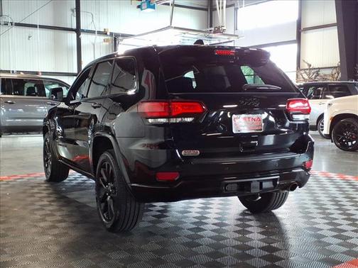2021 Jeep Grand Cherokee Laredo