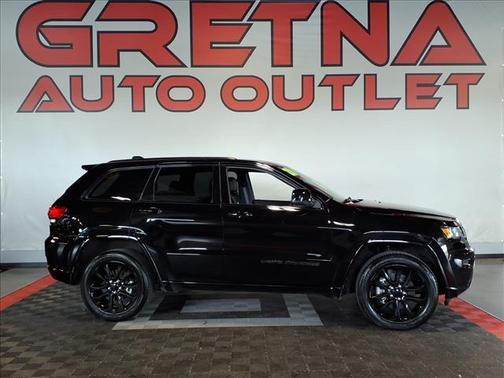 2021 Jeep Grand Cherokee Laredo