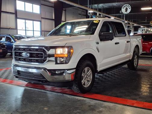Oxford White 2023 Ford F-150 XLT