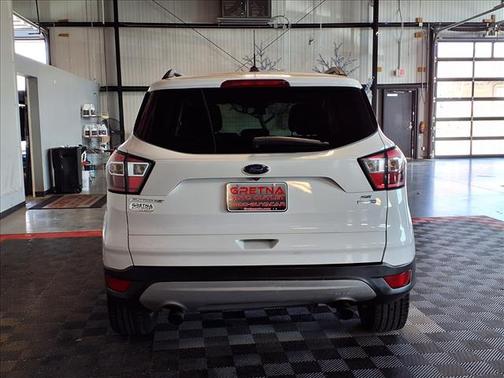 Oxford White 2018 Ford Escape SE