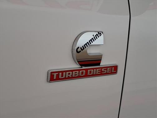 2023 RAM 2500 Laramie Crew Cab 4x4 6'4' Box