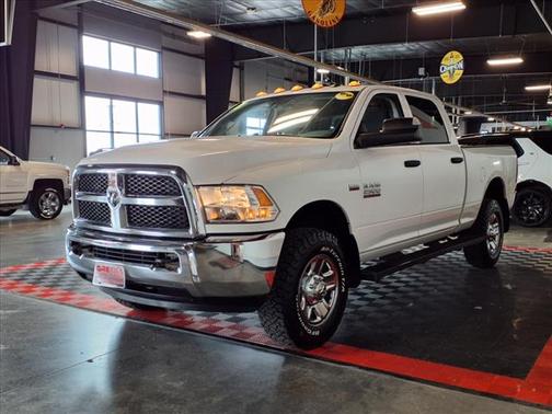 2018 RAM 2500 Tradesman Crew Cab 4x4 6'4' Box