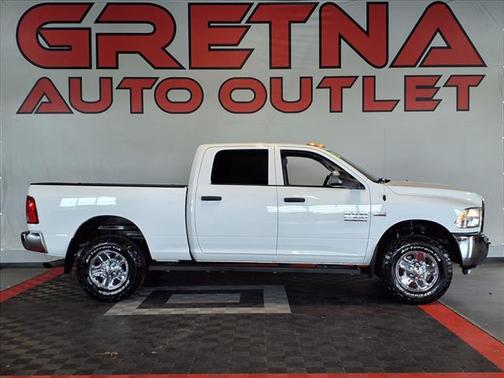 2018 RAM 2500 Tradesman Crew Cab 4x4 6'4' Box