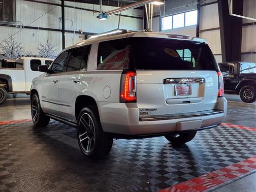 Quicksilver Metallic 2018 GMC Yukon Denali