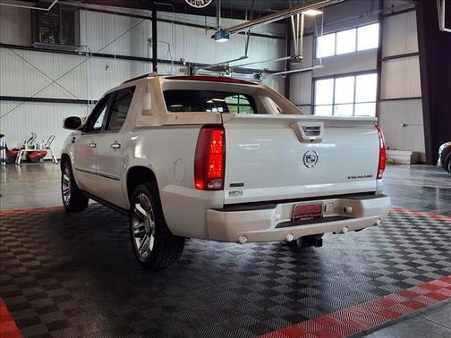 2010 Cadillac Escalade EXT Premium