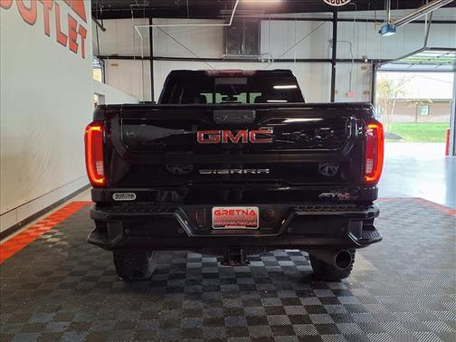 2021 GMC Sierra 2500 AT4
