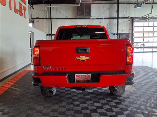 2018 Chevrolet Silverado 1500 2LT