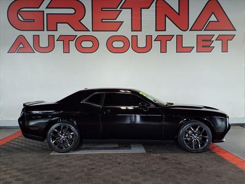 Pitch Black Clearcoat 2021 Dodge Challenger SXT