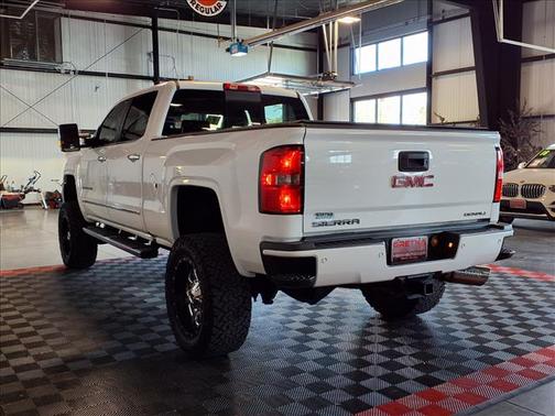 2016 GMC Sierra 2500 Denali