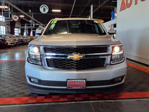Silver Ice Metallic 2018 Chevrolet Suburban LT
