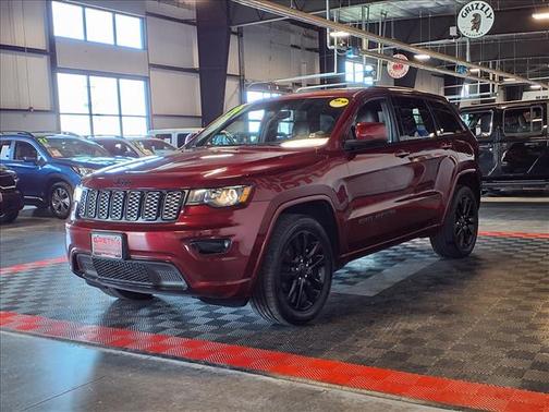 Velvet Red Pearlcoat 2019 Jeep Grand Cherokee Altitude