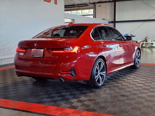 2019 BMW 330 xDrive