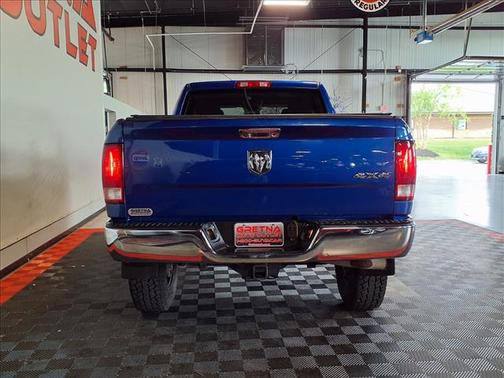 Blue Streak Pearlcoat 2018 RAM 2500 Tradesman Crew Cab 4x4 6'4' Box