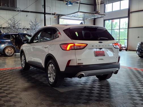 WHITE 2020 Ford Escape SE