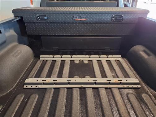 2022 RAM 3500 Big Horn Crew Cab 4x4 8' Box