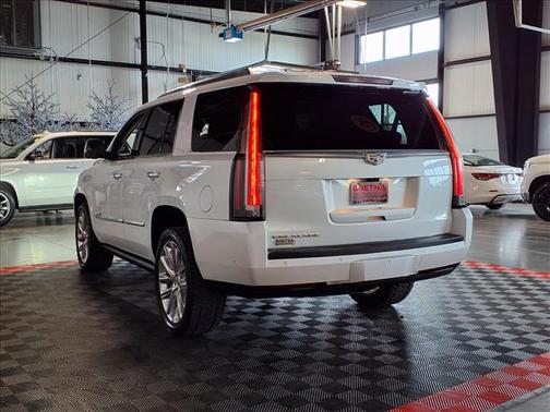 Crystal White Tricoat 2018 Cadillac Escalade Premium Luxury
