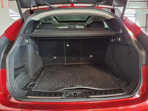 2019 Jaguar F-PACE 25t R-Sport