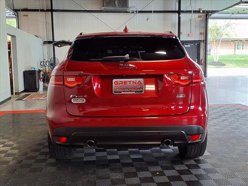 2019 Jaguar F-PACE 25t R-Sport