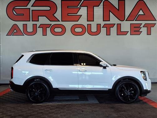 Glacial White Pearl 2021 Kia Telluride S