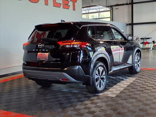 Super Black 2021 Nissan Rogue SV