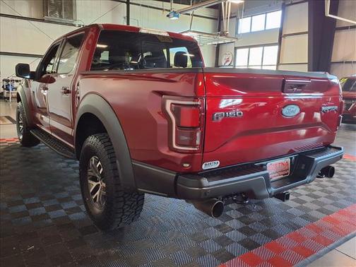 Ruby Red Metallic Tinted Clearcoat 2017 Ford F-150 Raptor