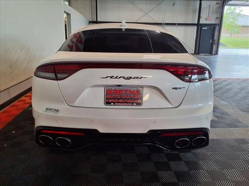 Snow White Pearl 2022 Kia Stinger GT2