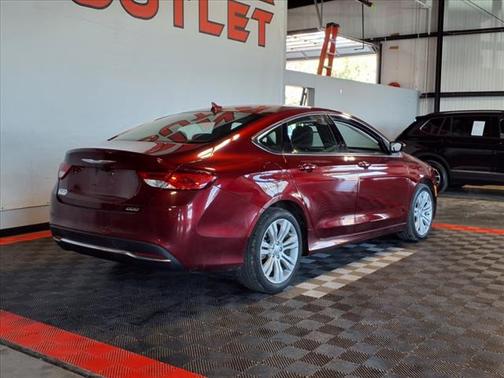 2016 Chrysler 200 Limited
