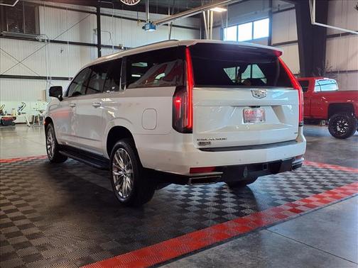 2021 Cadillac Escalade ESV Premium Luxury