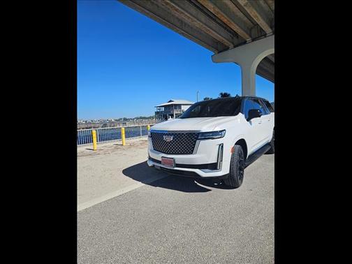 2023 Cadillac Escalade ESV Premium Luxury