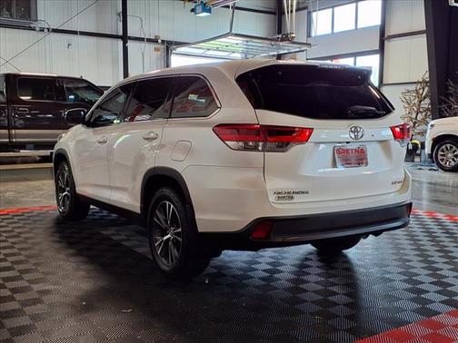 2019 Toyota Highlander LE Plus