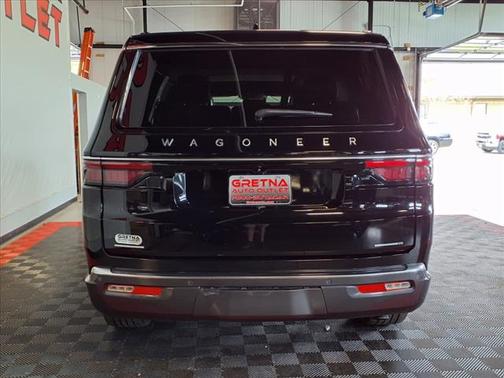2022 Jeep Wagoneer Series II 4x4