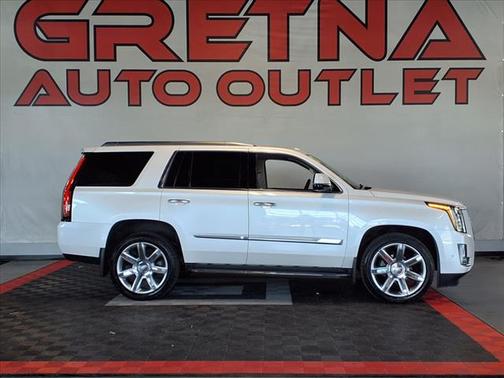 2017 Cadillac Escalade Luxury