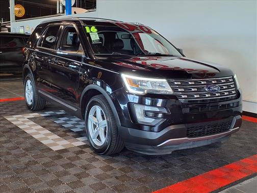 Shadow Black 2016 Ford Explorer XLT